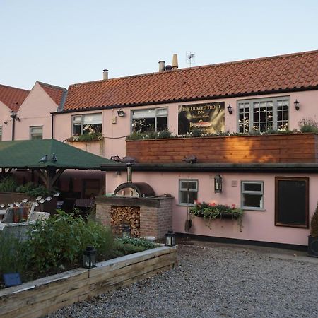 The Tickled Trout Inn Bilton-In-Ainsty York Bagian luar foto